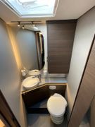 Adria Supersonic 780 DC |  Queensbett |