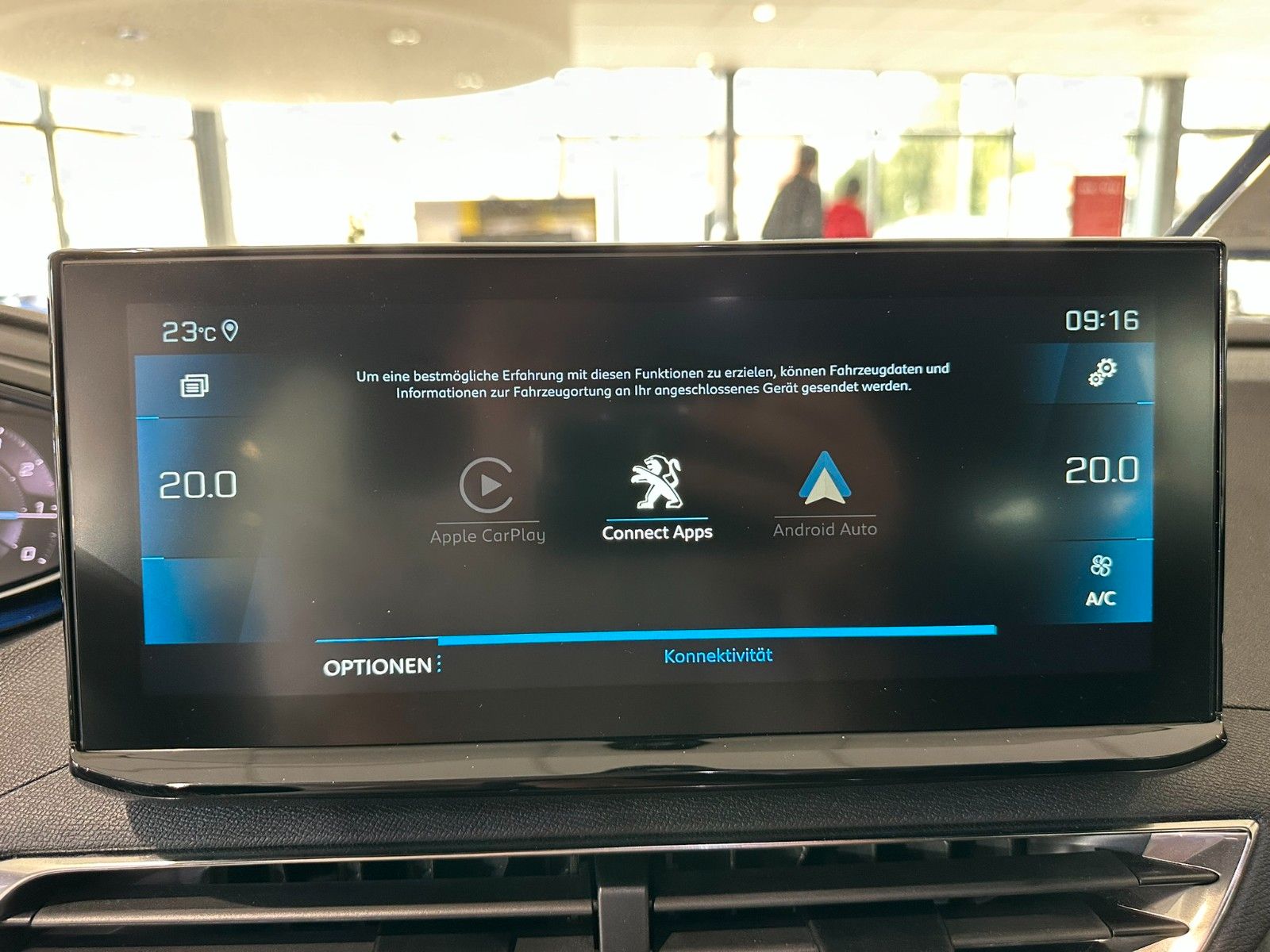 Fahrzeugabbildung Peugeot 5008 Active Pack 1.2T LED/NAVI/PDC/R'CAM/DAB+