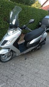 Kymco Jäger GT 200i - KYMCO ROLLER 200