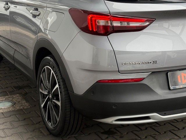 Fahrzeugabbildung Opel Grandland Business Elegance 1.6l Hybrid 300PS!