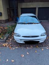 Ford Escort - gebrauchte Ford Escort aus dem Jahr 1995