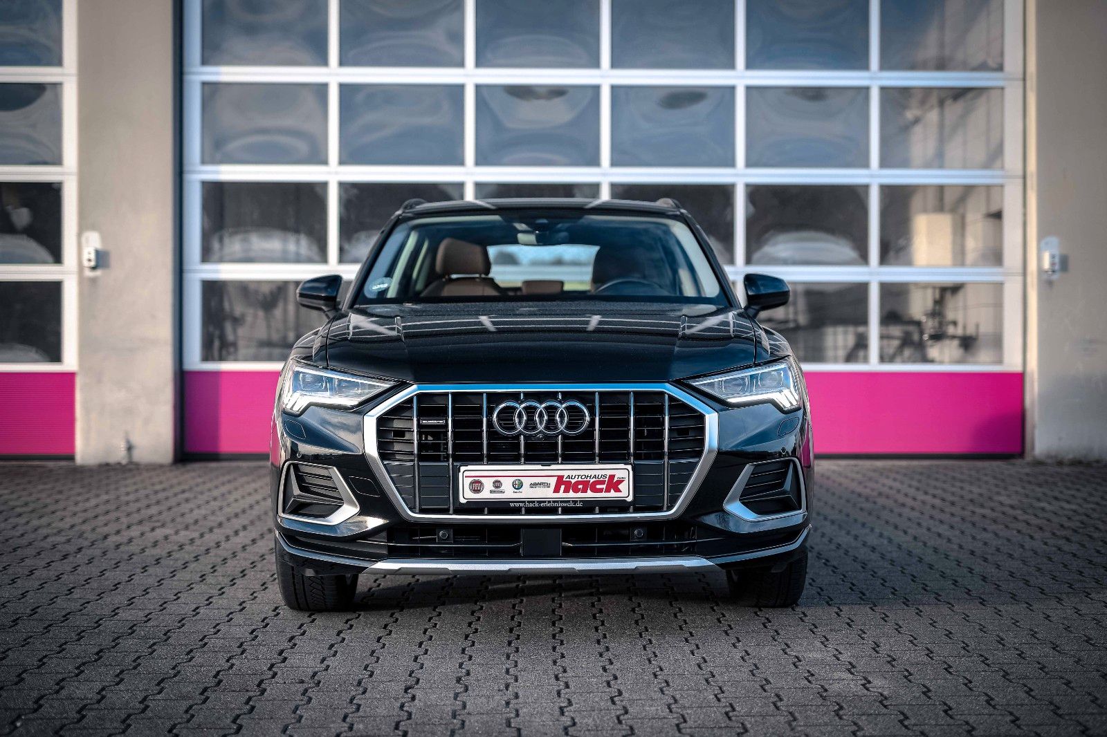 Fahrzeugabbildung Audi Q3 45 TFSI quattro advanced