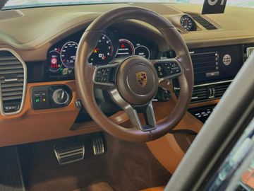 Porsche Cayenne - 12