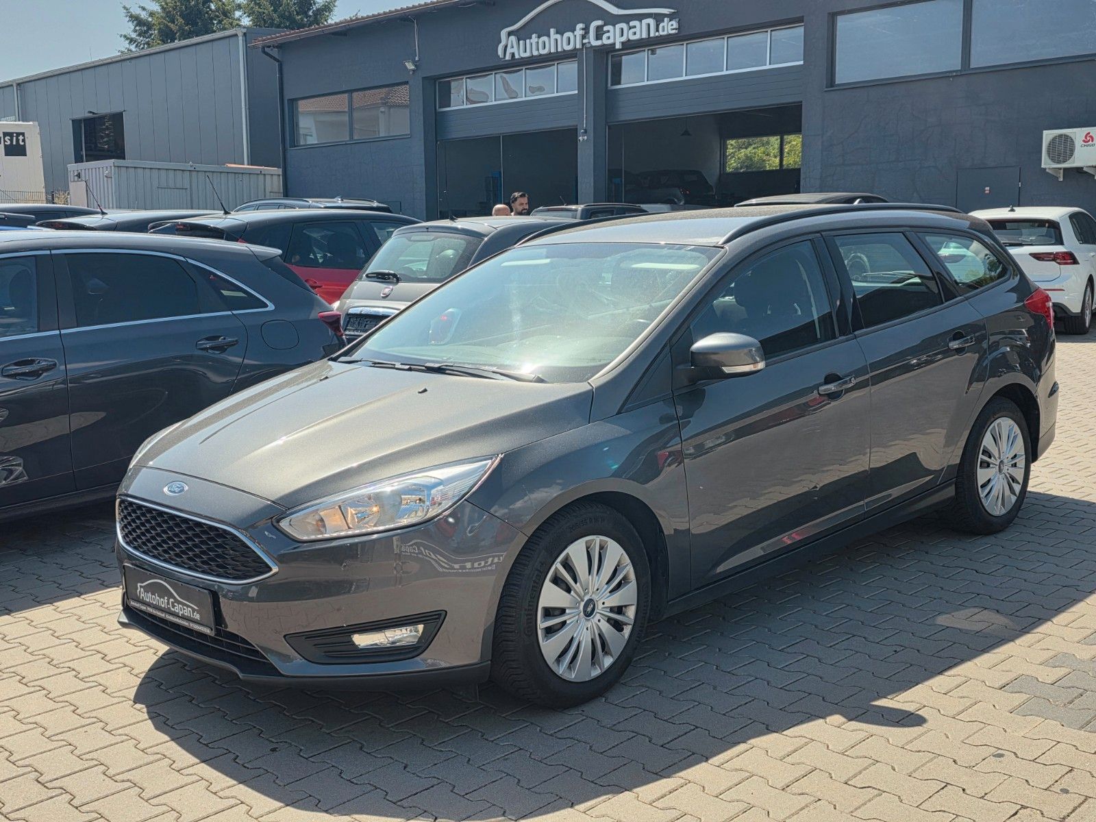 Ford Focus - 1