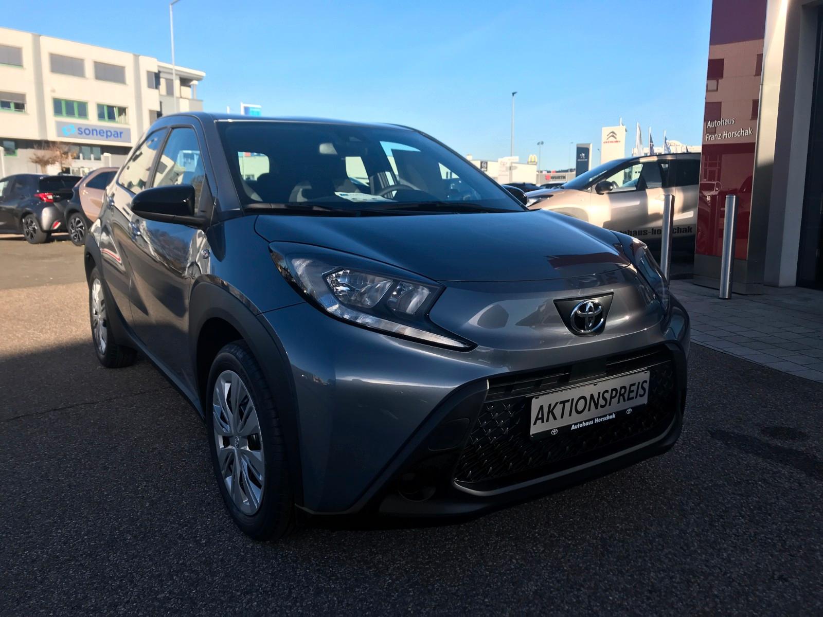 Toyota Aygo X Business Edition