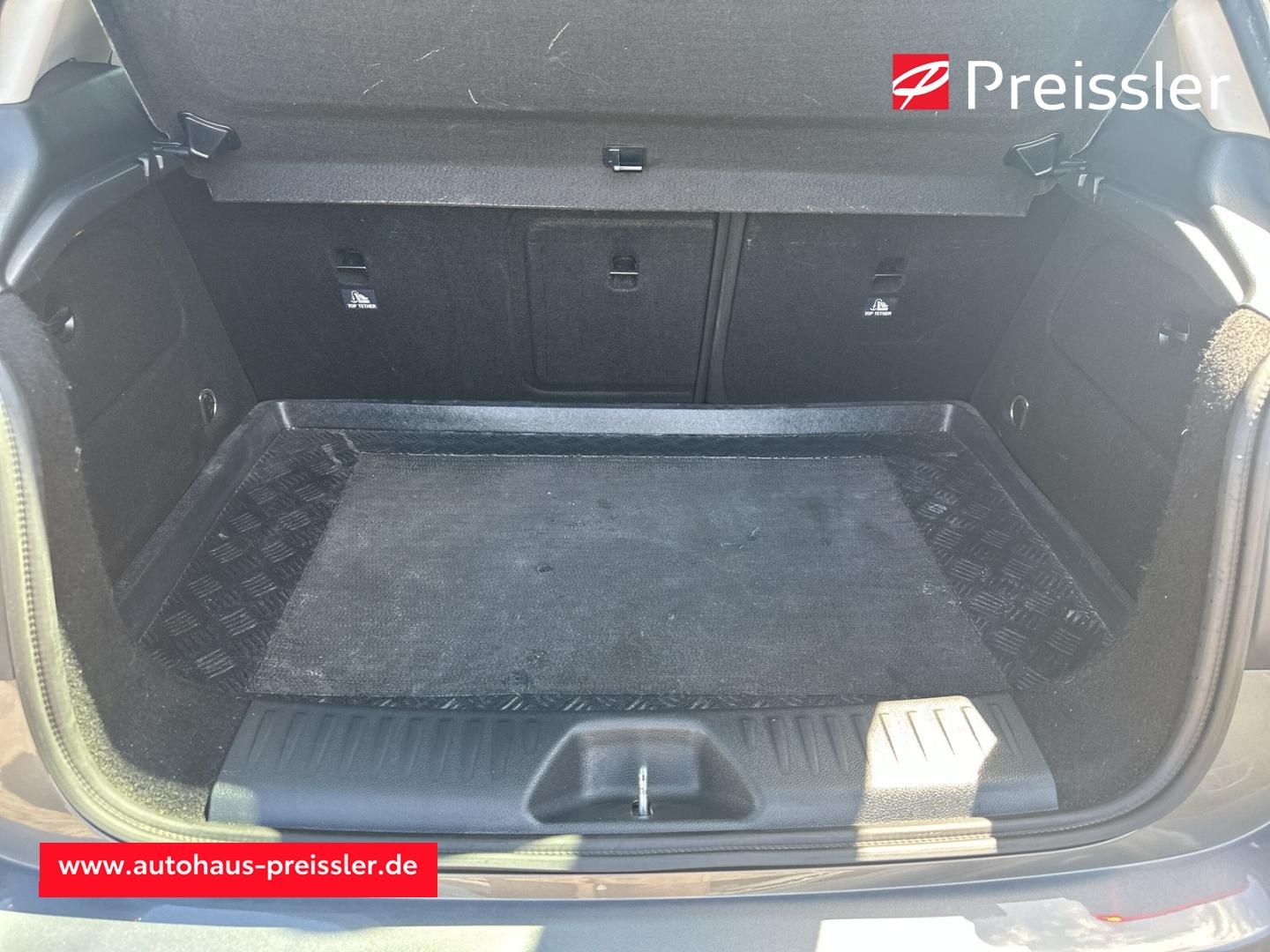 Mercedes-Benz A 250 BlueEfficiency Standard Navi SHZ Keyless S