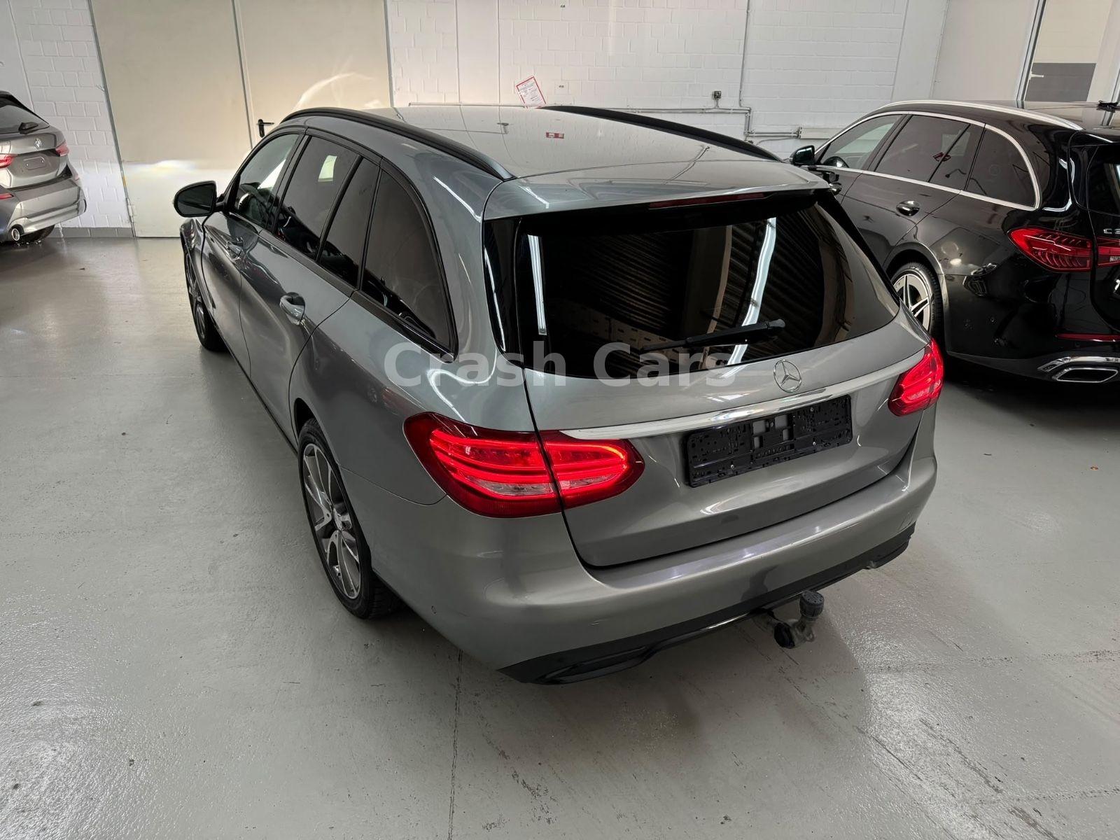 Mercedes-Benz C220, 2015