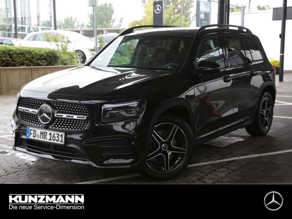 Mercedes-Benz GLB 220