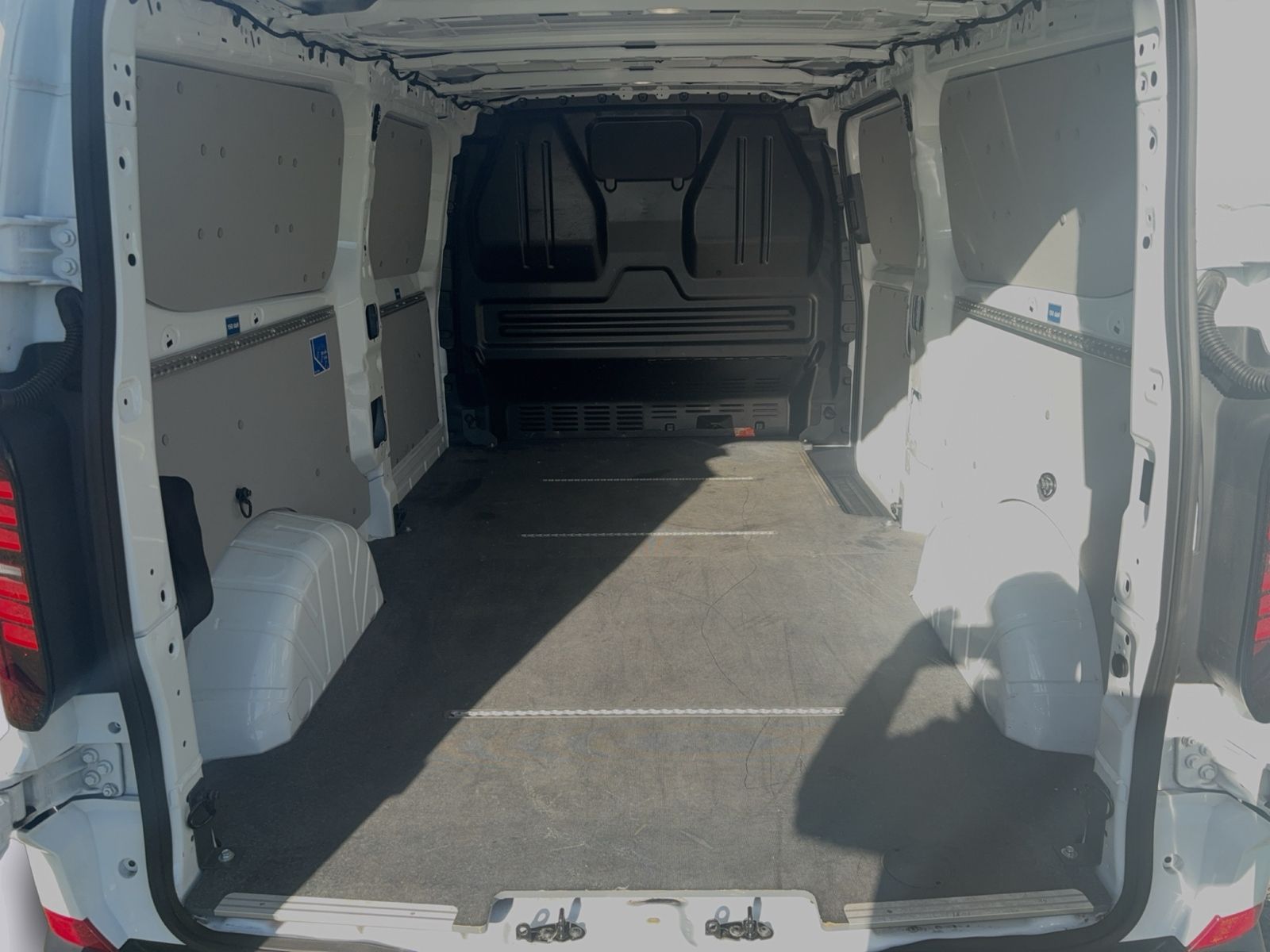 T7 Transporter Kasten 2.0 TDI LR L2H1 RFK,PDC,LE