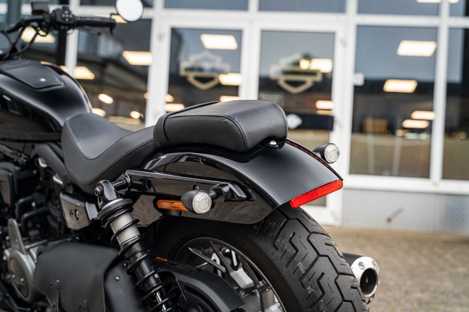 Fahrzeugabbildung Harley-Davidson RH975S Nightster Special - Jekill & Hyde -
