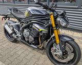 Triumph SPEED TRIPLE 1200 RS alle Farben mögl. - Offers