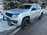Volkswagen Amarok 3.0 TDI V6 4Motion 1.Hand DARK LABEL - silberne Volkswagen Amarok