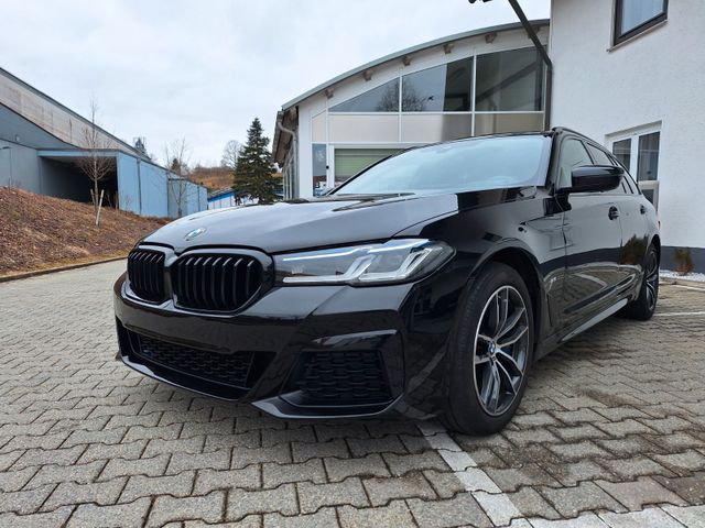 BMW 540 d xDrive Touring  M Sport LaserHUD AHK Pano