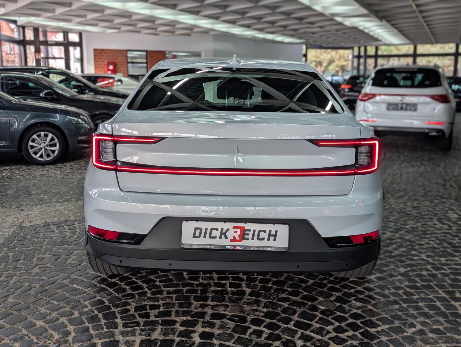 Fahrzeugabbildung Polestar 2 78 KWh Long Range Pilot LED 360° MEMO SoH 95%