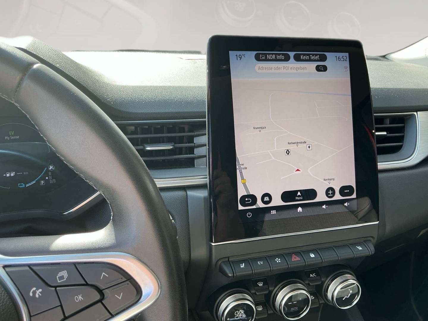 Fahrzeugabbildung Renault CAPTUR INTENS E-TECH PLUG-IN 160