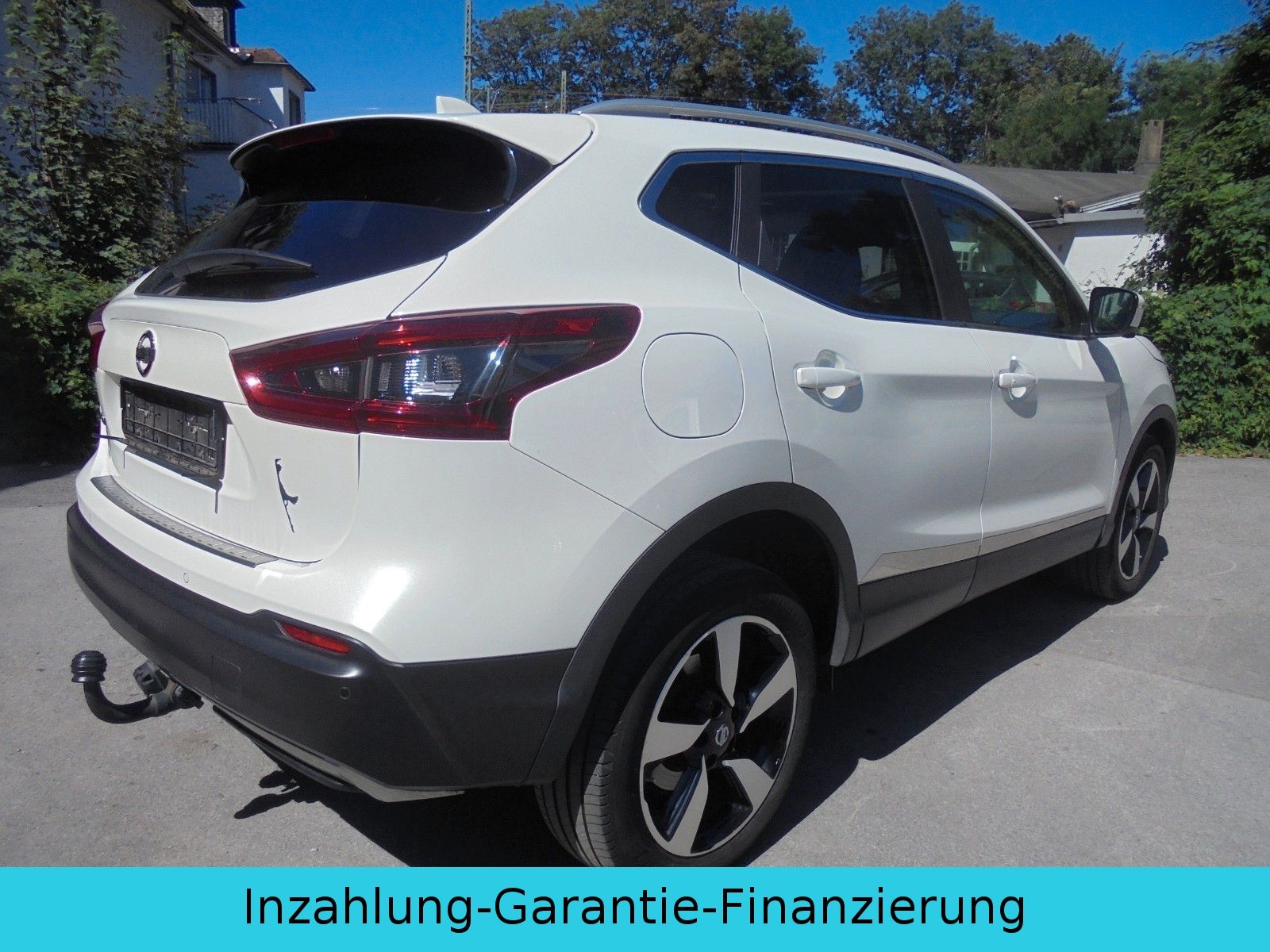 Fahrzeugabbildung Nissan Qashqai N-Connecta 4x4/Panorama/Kamera/Navi /SHZ