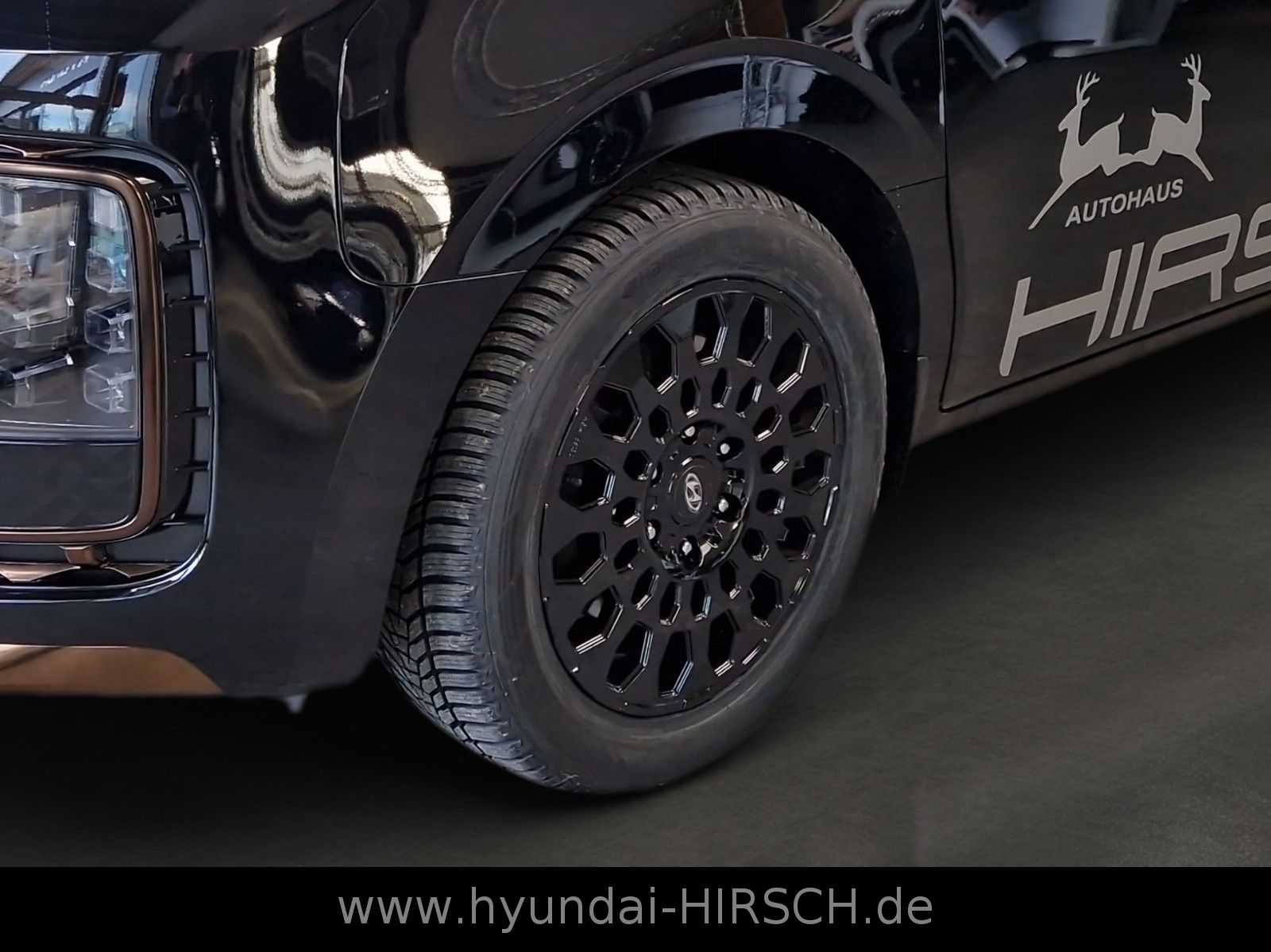 Fahrzeugabbildung Hyundai STARIA 2.2 CRDI 2WD AT SIGNATURE 7-Sitzer