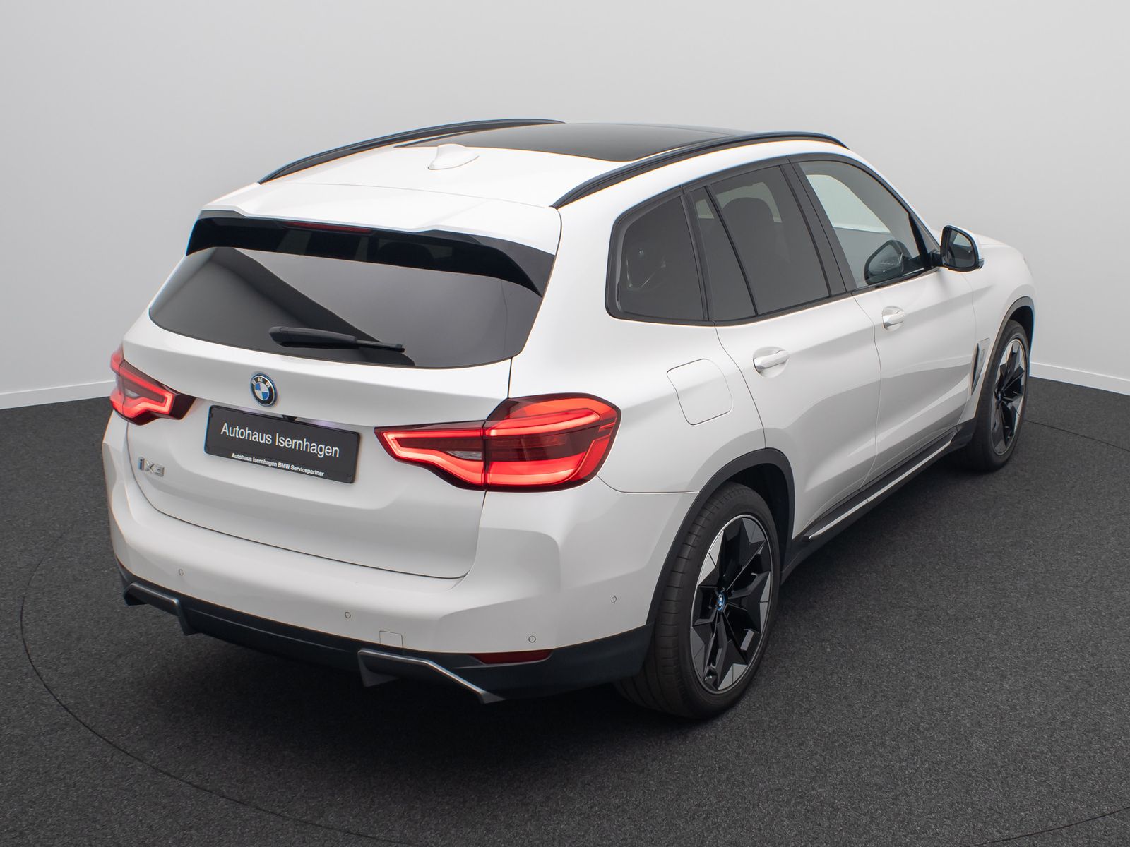 Fahrzeugabbildung BMW iX3 IMPRESSIVE ACC 360° Panorama HUD DAB 20Zoll