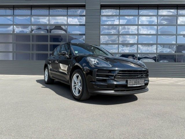 Image of Porsche Macan
