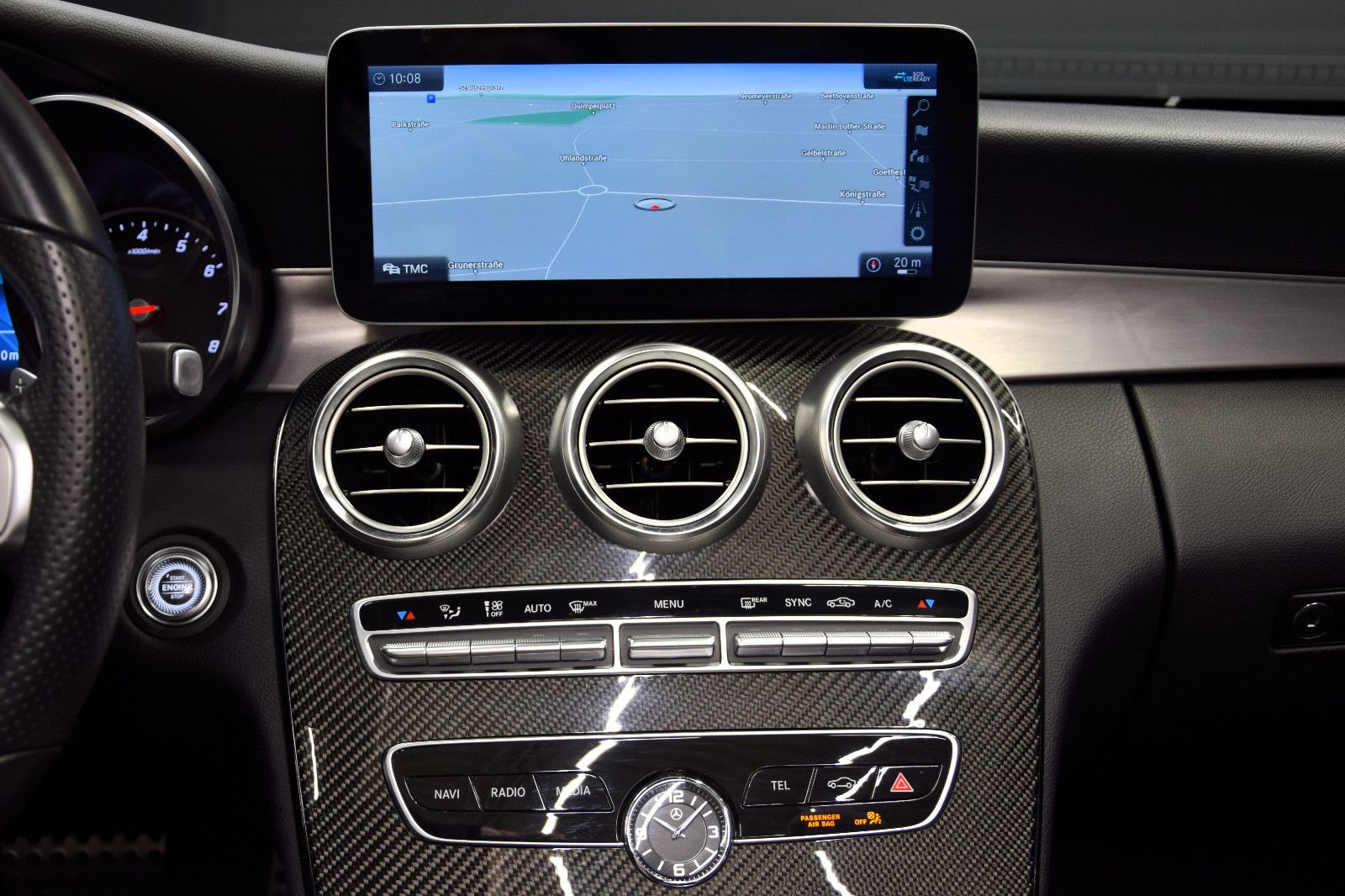 Fahrzeugabbildung Mercedes-Benz C 200 Cabrio 9G-TRONIC AMG-Line HuD Kamera LED