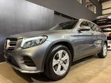 Mercedes-Benz GLC220 d 4Matic AHK/PANO/DISTRO/LED/NAVI - gebrauchte Mercedes-Benz GLC 220 aus dem Jahr 2015