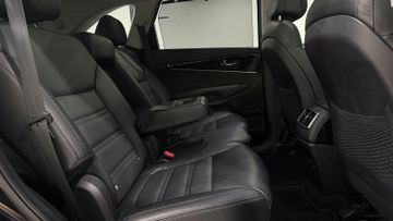 KIA Sorento - 9