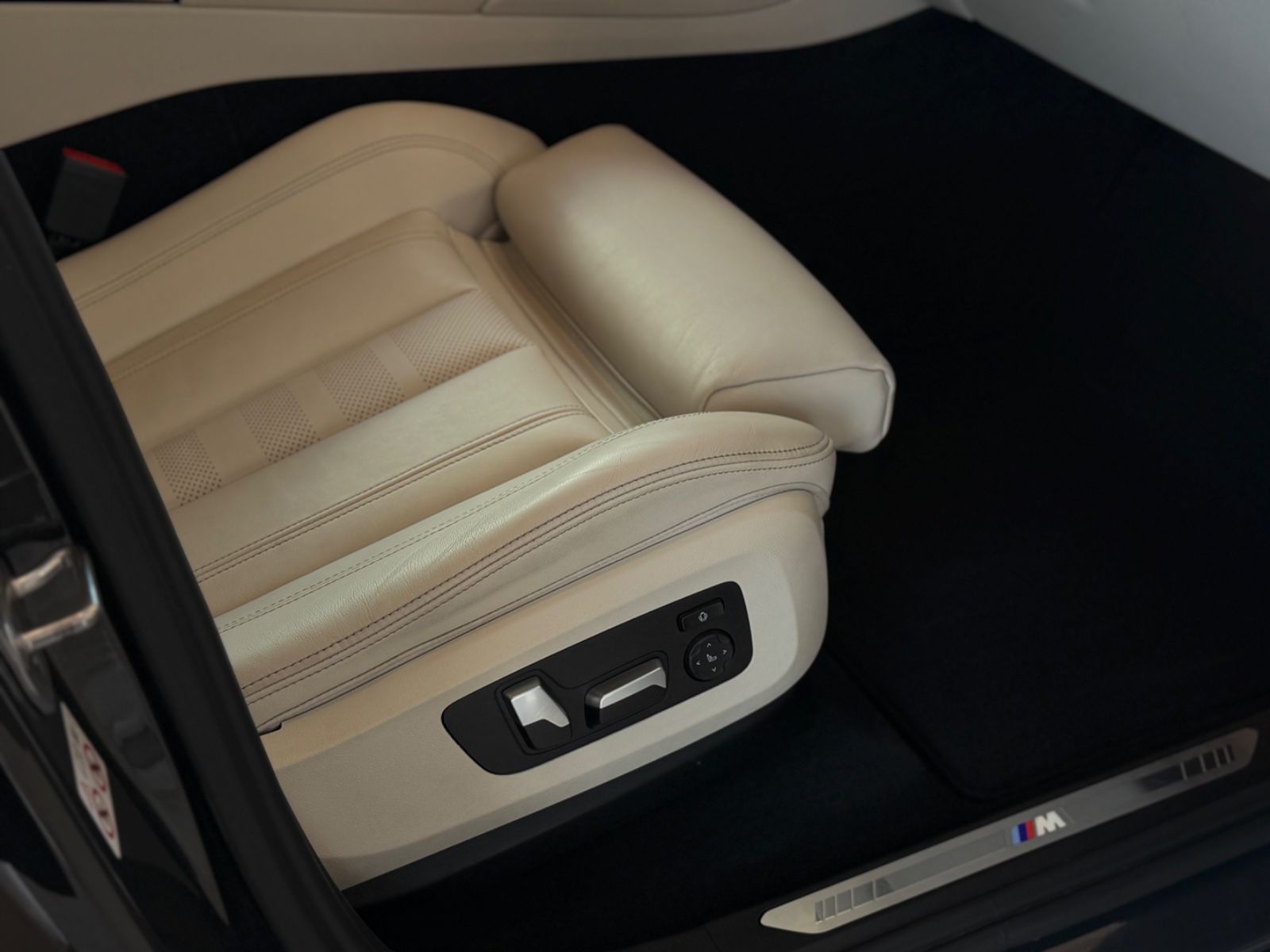 X6 xDrive 40 i M Sport Laser Pano 22" Garantie