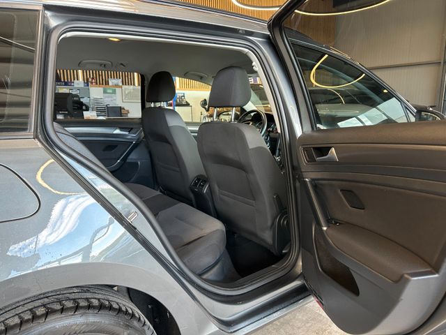 Volkswagen Golf VII Variant *Tempo*PDC*LED*Lenkradheizung*