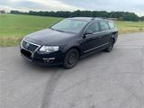 Volkswagen *Volkswagen*Passat*B6*3C*TÜV 8/27*6Gang*AH... - Volkswagen Passat: 3c2