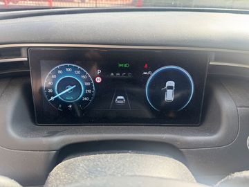 Hyundai TUCSON - 10