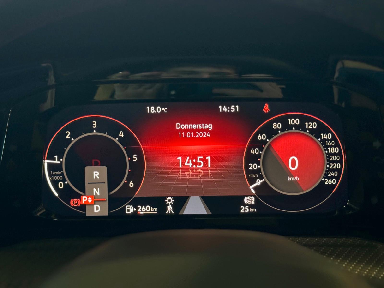 Volkswagen Golf VIII Lim. R-Line*Ambiente*Haman-Kardon*RFK*, миниатюра 15