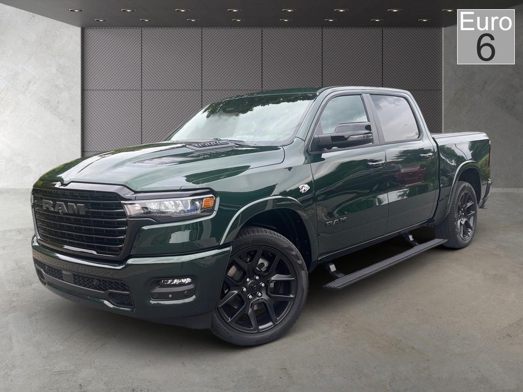 Dodge RAM 1500 V8 Crew Cab Laramie Night MY 2026