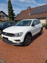 Volkswagen Tiguan IQ.DRIVE 4Motion AHK PDC virtuelles Cockp - : Geländewagen, Dr
