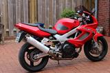Honda VTR 1000 F, rot, 1. Hand, Koffer-/Gepäcksystem - Offers matching your search criteria
