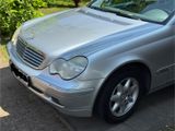 Mercedes-Benz C 200 KOMPRESSOR ELEGANCE Autom. - Mercedes-Benz C 200 mit Benzin-Antrieb: Limousine, Automatik, Kompressor Elegance