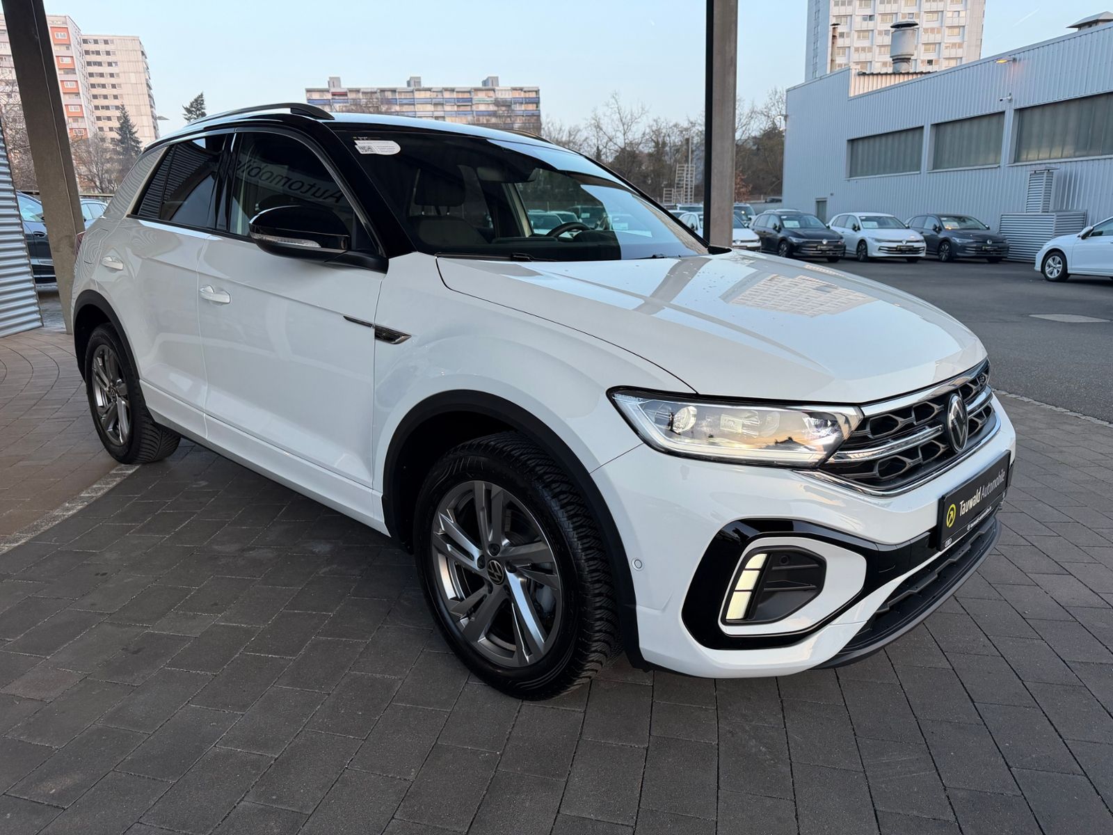 Volkswagen T-Roc - Bild 4