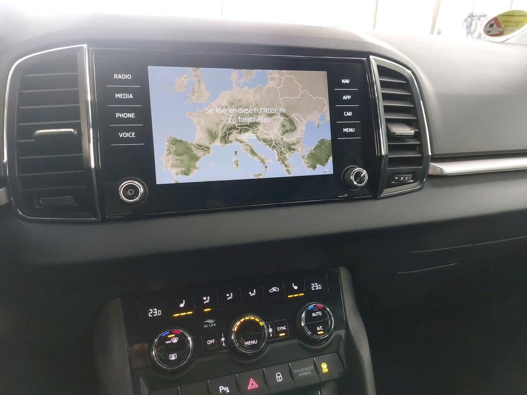 Fahrzeugabbildung SKODA Karoq 1.0 TSI Tour-LED-KAM-VIRTUAL-KESSY-4xSHZ-