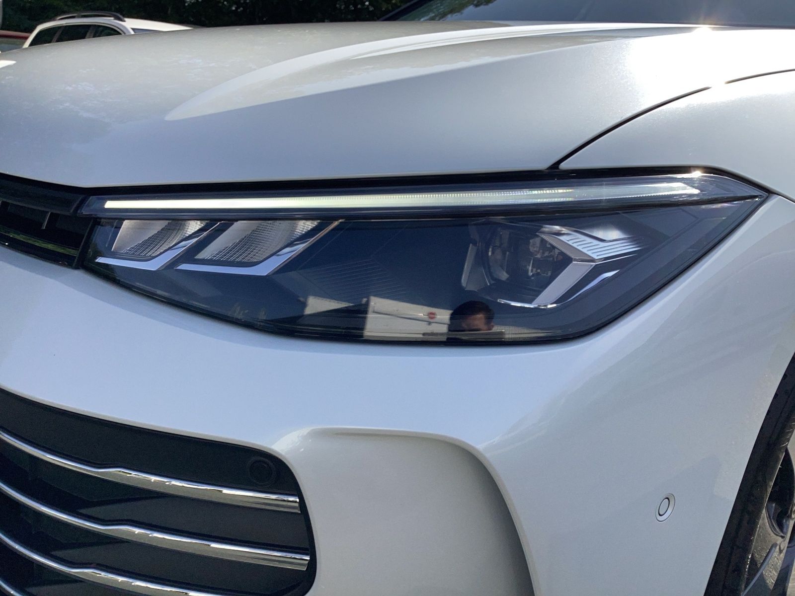 Fahrzeugabbildung Volkswagen Passat TDI Elegance DSG LED ACC AHK NAVI TRAILER