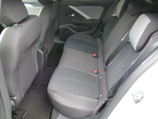 Astra L Sports-Tourer 1,2i Edition, Navi,PP,Sitz