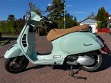 Piaggio Vespa GTS 300 HPE - Piaggio Motorräder in Hannover