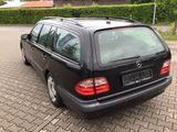 Mercedes-Benz E 280 T Classic 4-Matic - aus 2000: Kombi