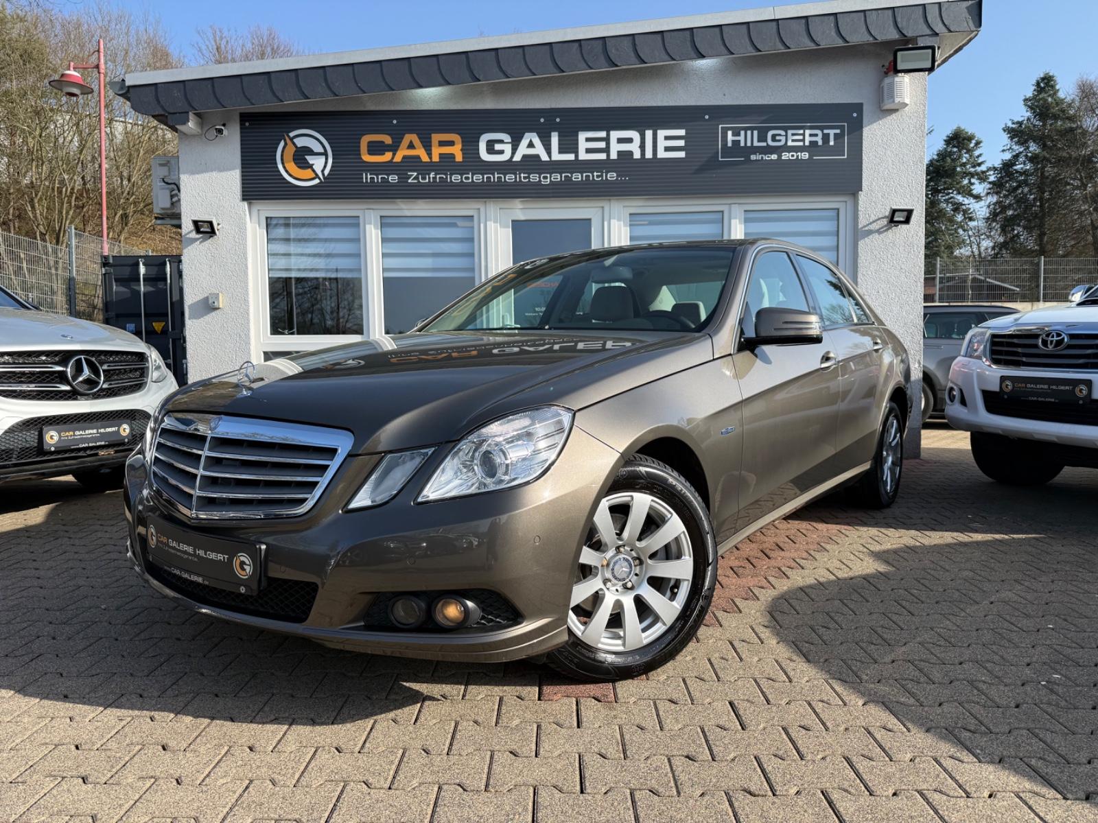 Mercedes-Benz E 220 Lim. CDI BlueEfficiency *AUTOMATIK*AHK*