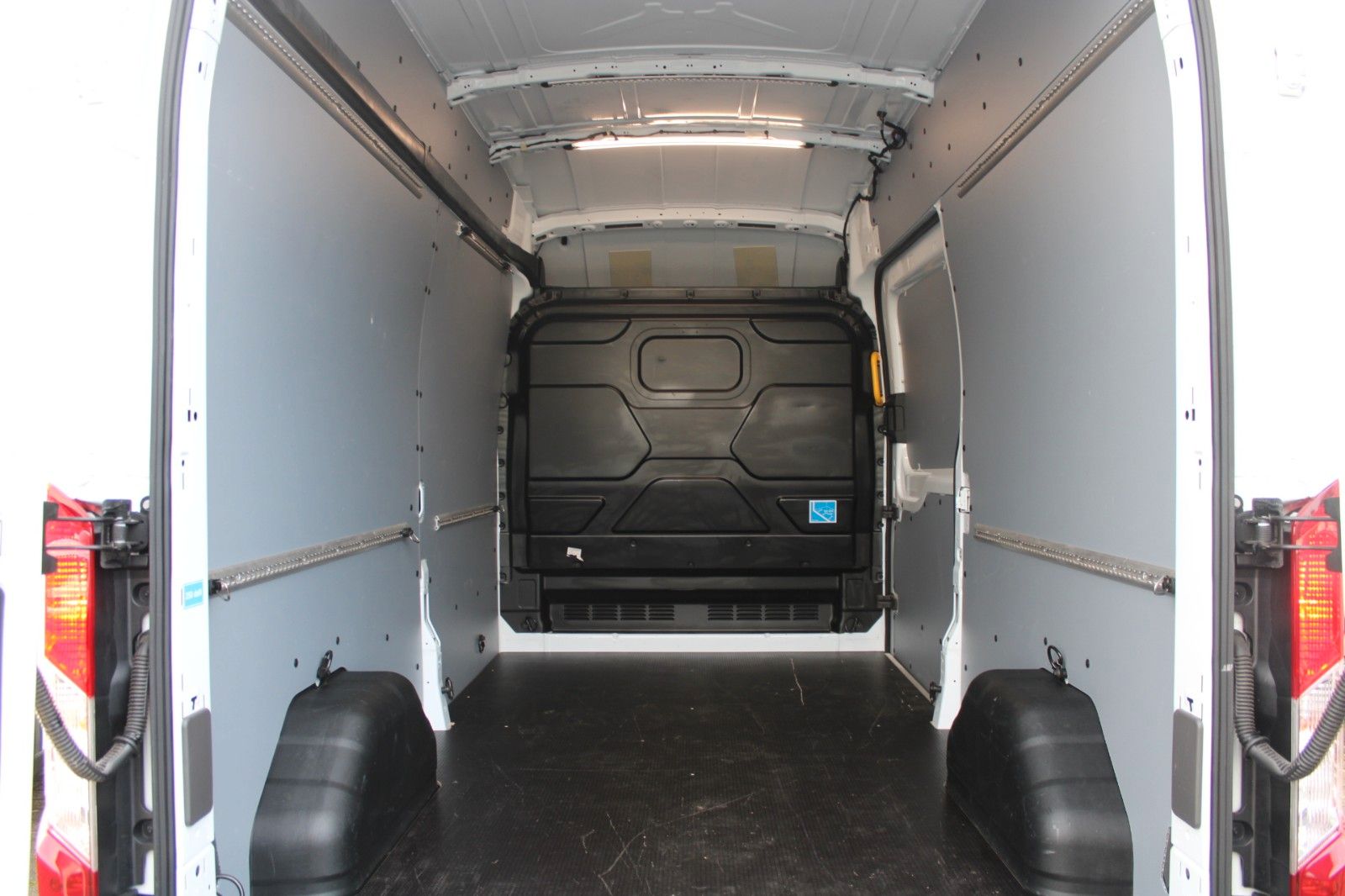 Fahrzeugabbildung Ford Transit L3 H3 TREND NAVI 360° ACC WinterPak uvm.
