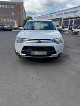 Mitsubishi Outlander - Mitsubishi Outlander in Essen