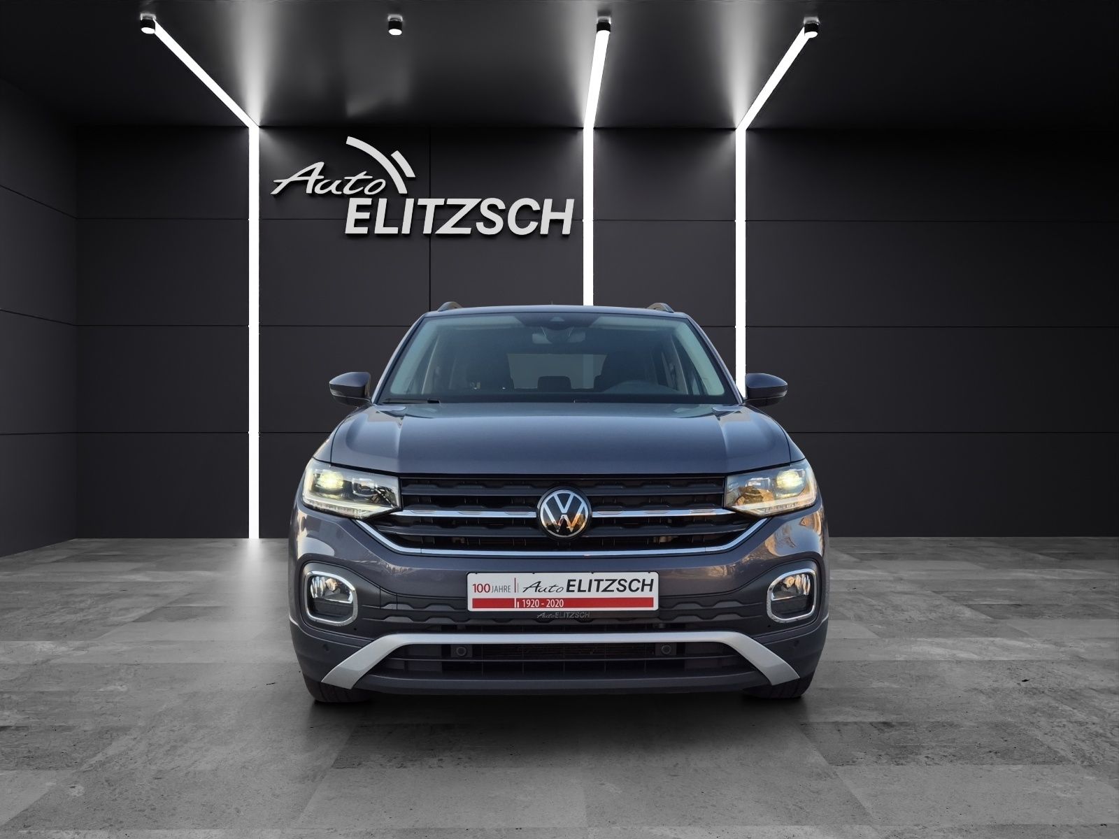 Fahrzeugabbildung Volkswagen T-Cross 1.0 TSI Move DSG LED AHK ACC Navi RearVi