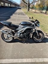 Triumph speed triple  955 i - Offers matching your search criteria