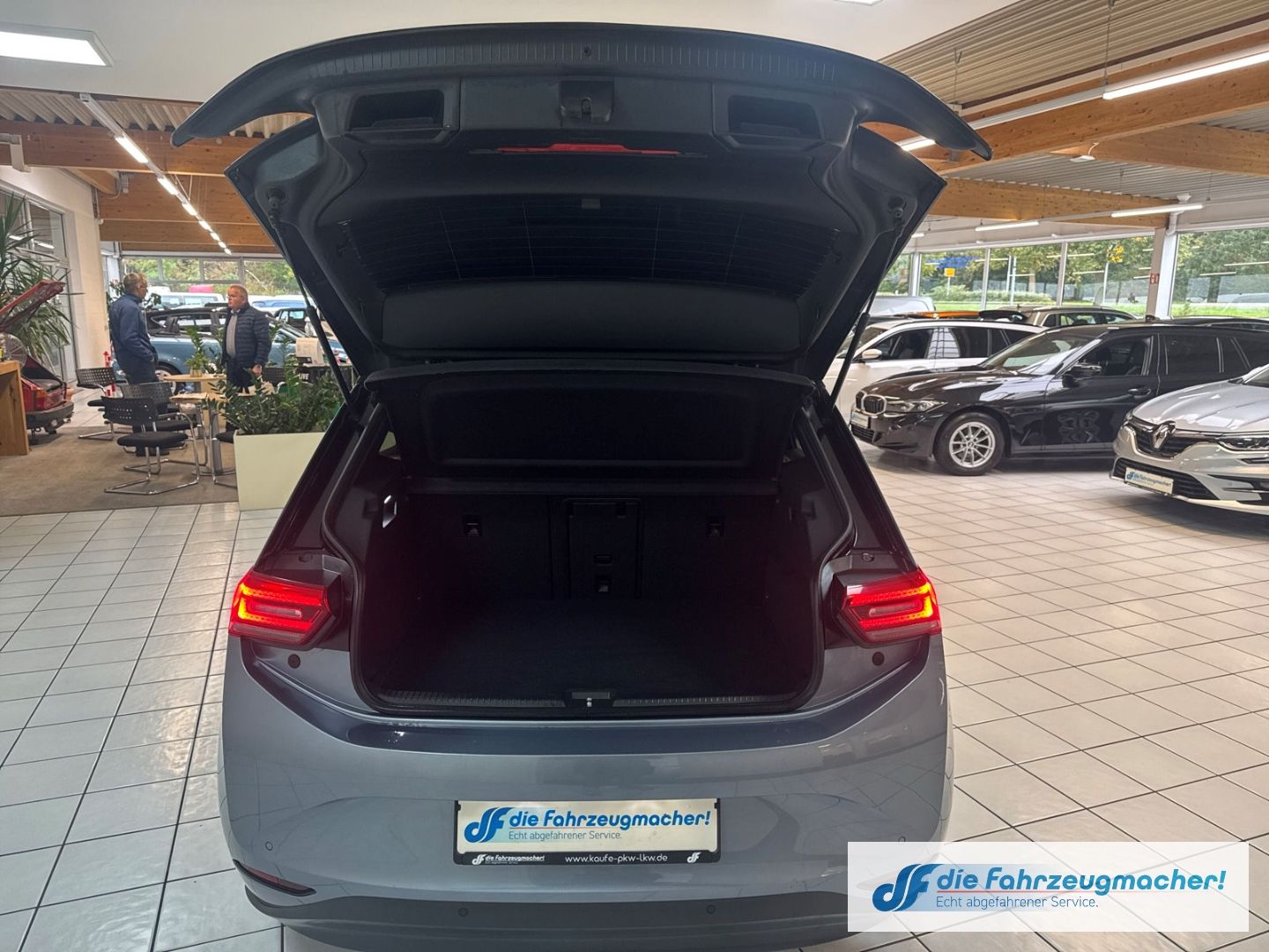 Fahrzeugabbildung Volkswagen ID.3 Pro S 150 kW Tour HUD StandHZG Navi Digital