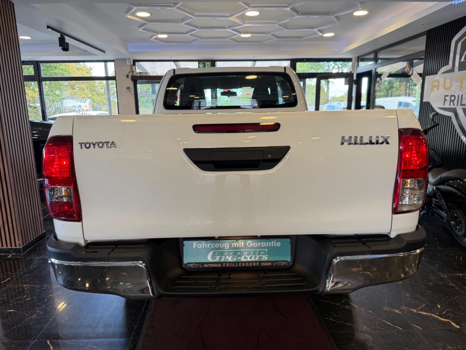 TOYOTA HILUX EXTRA CAB DUTY 4X4 - 150CH - HISTORIQUE ENTRETIEN COMPLET - 2EME MAIN