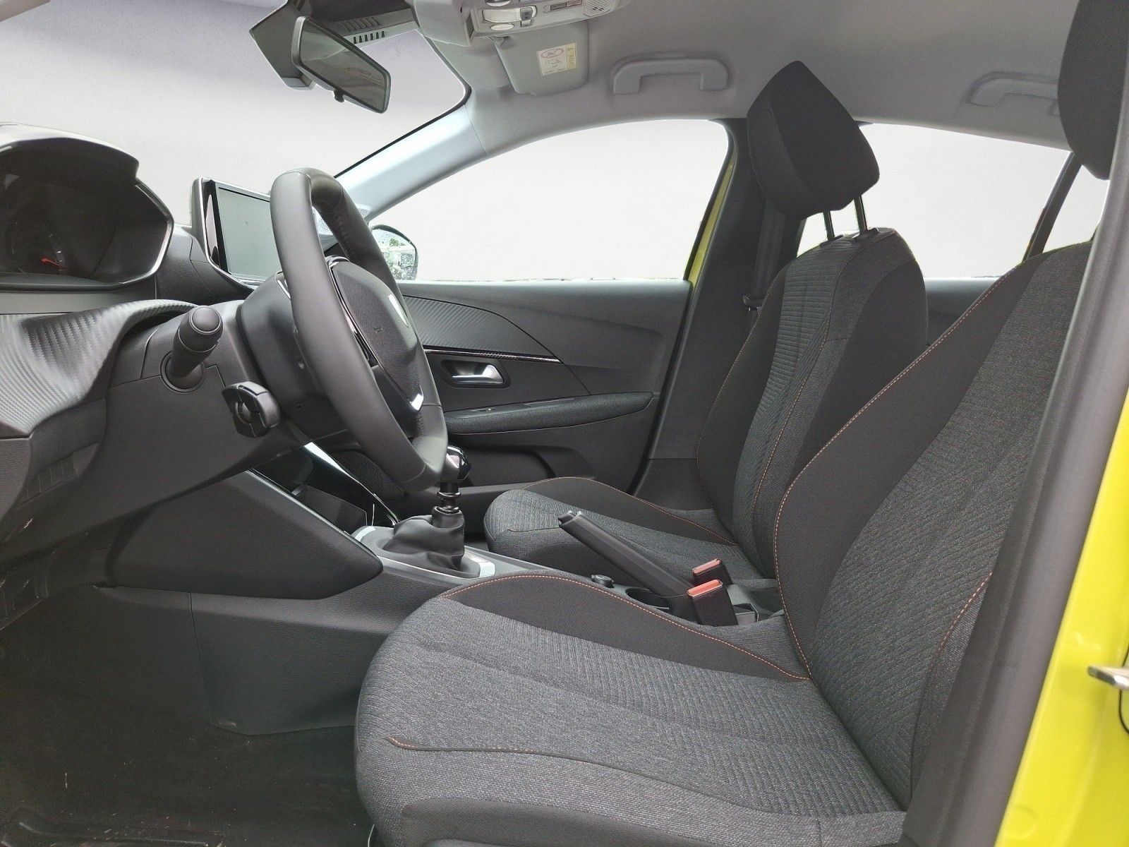 Peugeot 208 - Bild 8