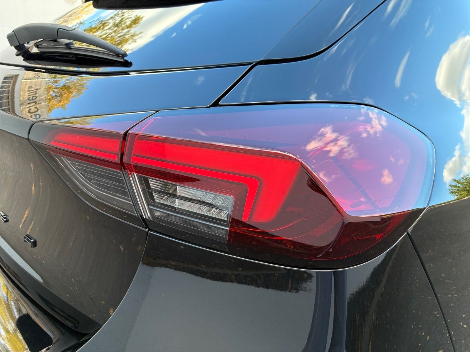 Fahrzeugabbildung Opel Corsa F 1.2 Turbo GS Kamera,LED,Navi,PDC,SHZ,LM